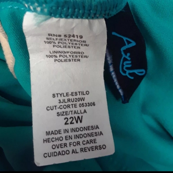 New Maxine of Hollywood Blue Green Azul One Piece Swim Bathing Suit 22W … - Picture 3 of 5